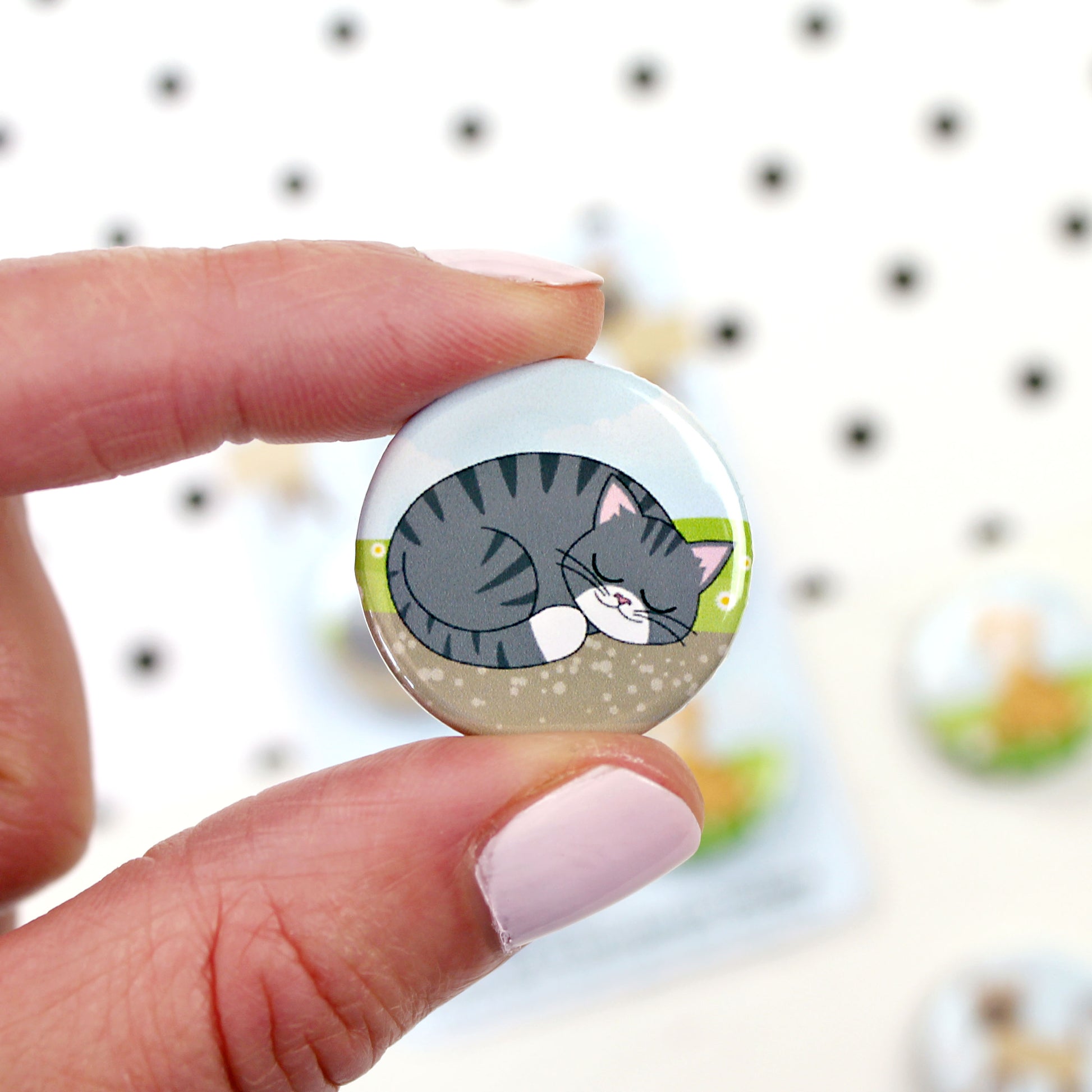 Grey tabby cat badge