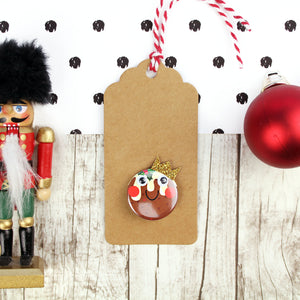 Gift tag with Christmas pudding badge